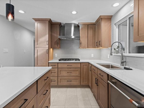 642 S Racine Street, Aurora CO 80012