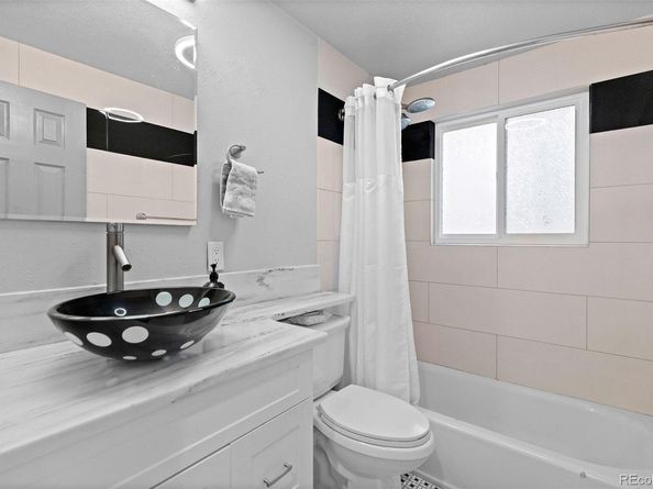 642 S Racine Street, Aurora CO 80012