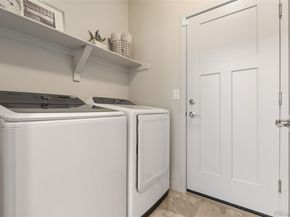1827 S Helena, Aurora CO 80017