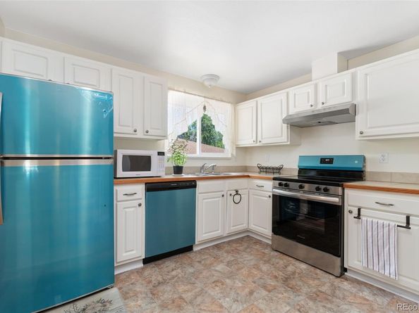 8597 Gray Street, Arvada CO 80003