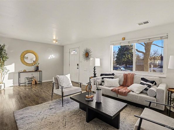 6317 W Mississippi Place, Lakewood CO 80232