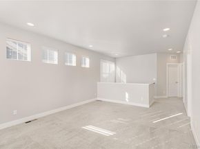 Undisclosed Address #4613126, Broomfield CO 80023