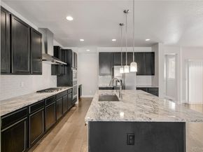 Undisclosed Address #4613126, Broomfield CO 80023