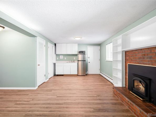 469 Newark Street, Aurora CO 80010