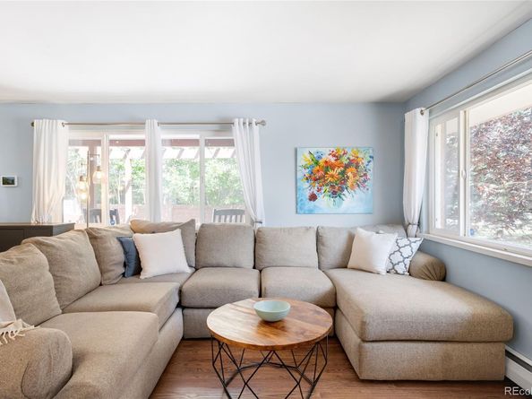 469 Newark Street, Aurora CO 80010