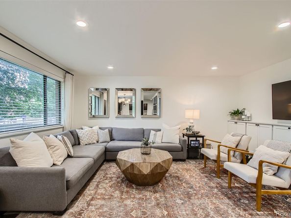 7036 Robb Street, Arvada CO 80004