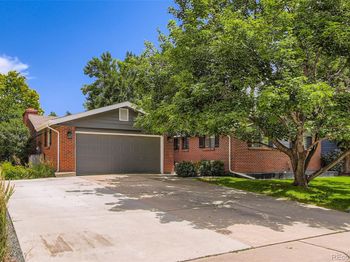 7036 Robb Street