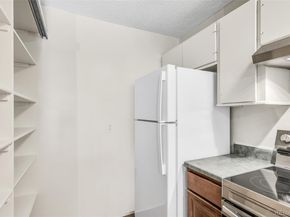 2880 S Locust Street 300N, Denver CO 80222