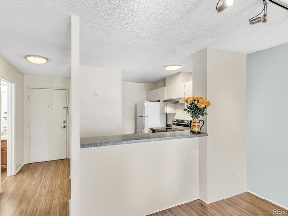 2880 S Locust Street 300N, Denver CO 80222