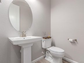 6560 S Addison Way, Aurora CO 80016