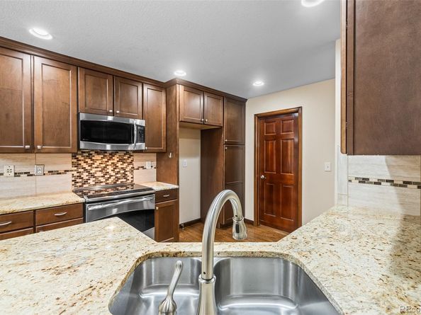 6349 Deframe Way, Arvada CO 80004