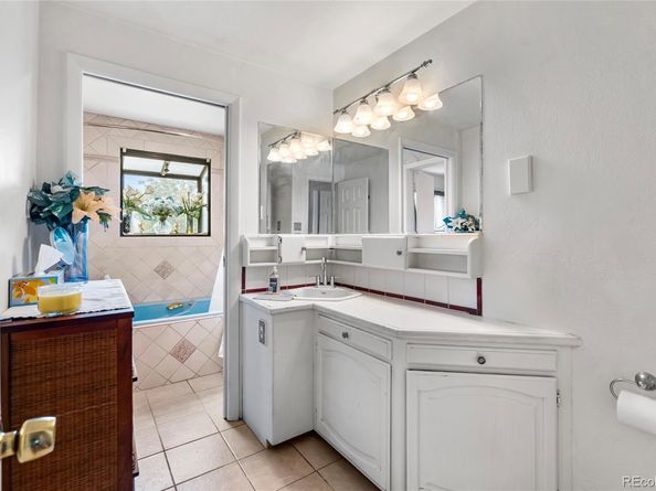 Undisclosed Address #1512563, Arvada CO 80003