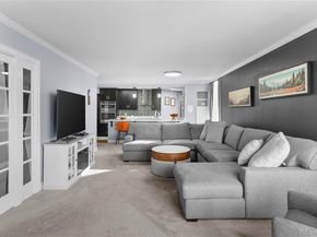 1625 Larimer Street 1601, Denver CO 80202