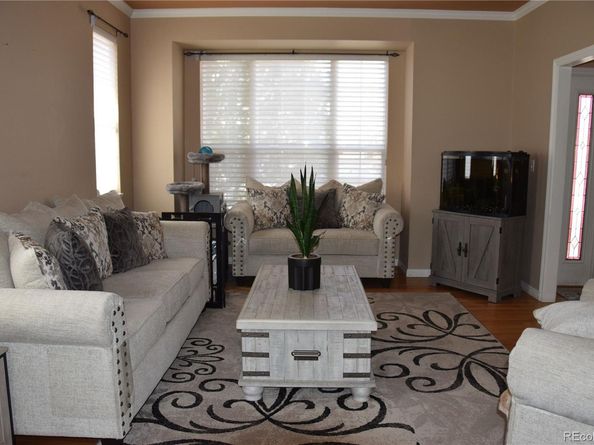 6368 S Walden Way, Aurora CO 80016
