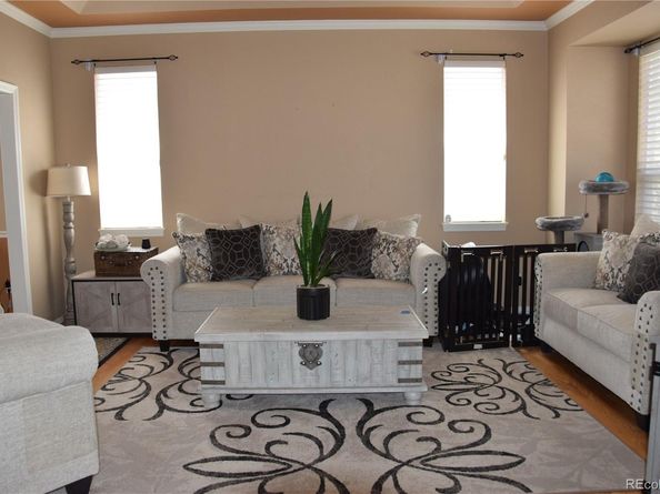 6368 S Walden Way, Aurora CO 80016