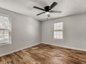 919 S Granby Way, Aurora CO 80012