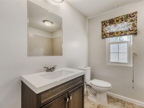 919 S Granby Way, Aurora CO 80012