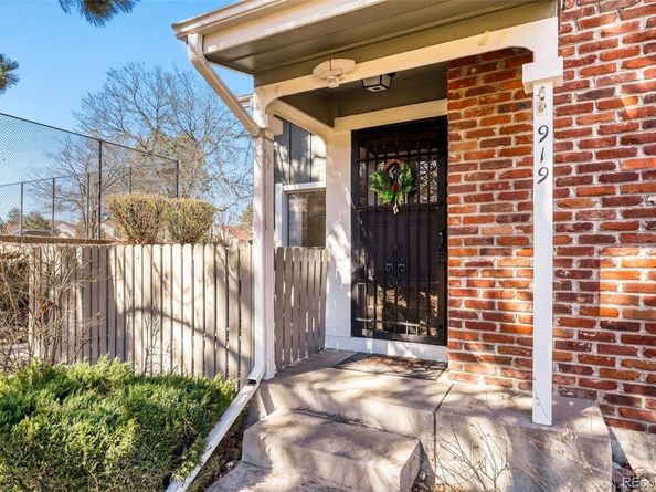 919 S Granby Way, Aurora CO 80012