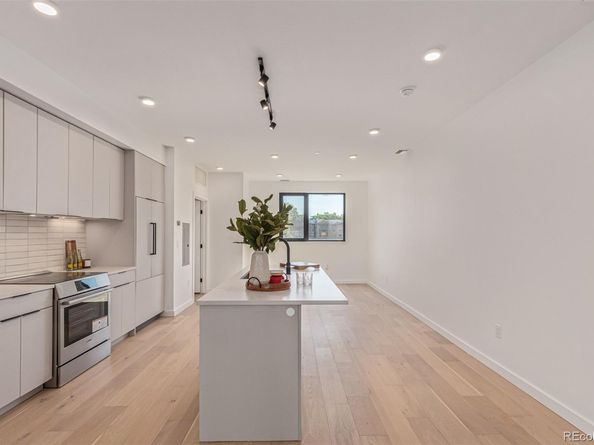 1601 Park Avenue 214, Denver CO 80218