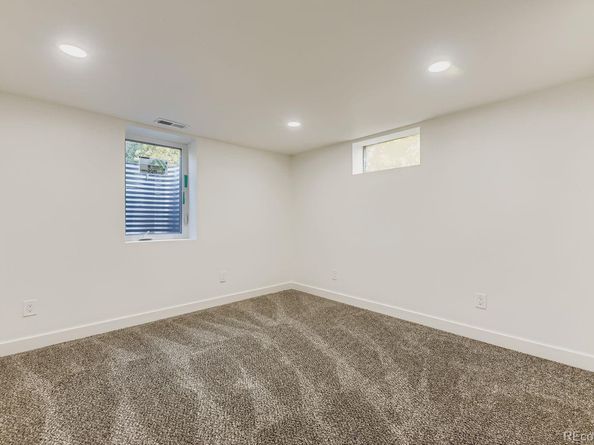 10 Allison Street, Lakewood CO 80226