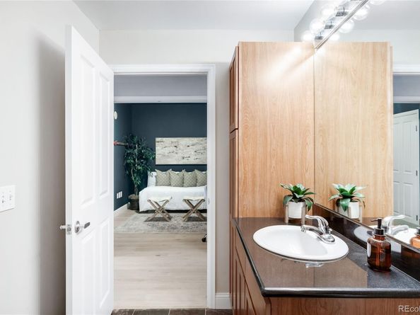 1950 N Logan Street 901, Denver CO 80203