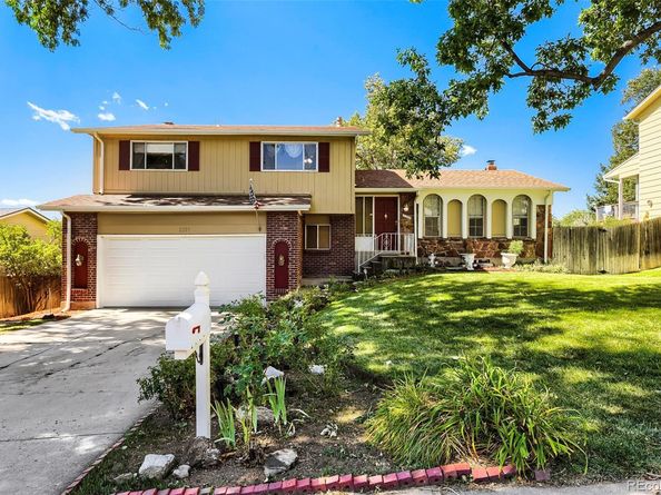2325 S Hoyt Street, Lakewood CO 80227