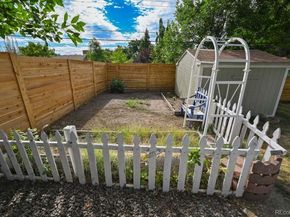 640 Kalmia Way, Broomfield CO 80020