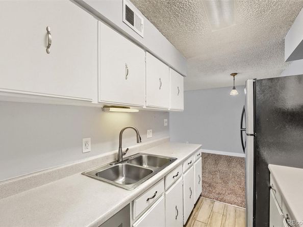 7355 E Quincy Avenue 307, Denver CO 80237