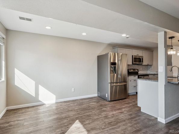 1192 S Eagle Circle B, Aurora CO 80012