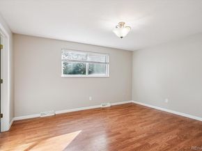 1192 S Eagle Circle B, Aurora CO 80012