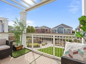 7454 E 28th Avenue 3, Denver CO 80238