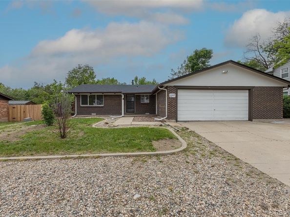 7042 W 76th Avenue, Arvada CO 80003