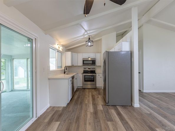 7042 W 76th Avenue, Arvada CO 80003