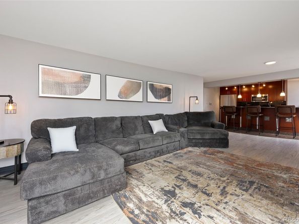 1625 Larimer Street 2105, Denver CO 80202