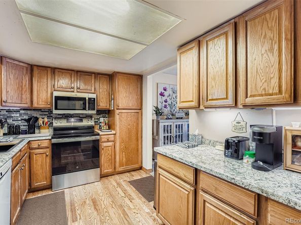 2496 S Vaughn Way A, Aurora CO 80014