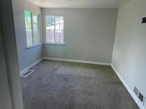 Undisclosed Address #4908892, Aurora CO 80010