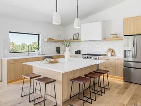 11845 W 17th Avenue, Lakewood CO 80215