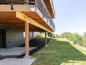 11845 W 17th Avenue, Lakewood CO 80215