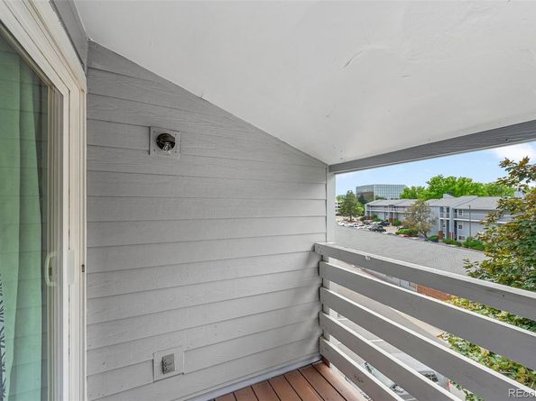7665 E Eastman Avenue 301A, Denver CO 80231
