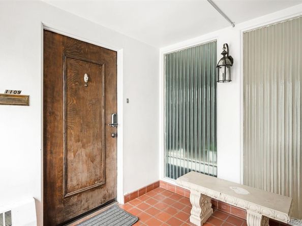 99 S Downing Street B2, Denver CO 80209