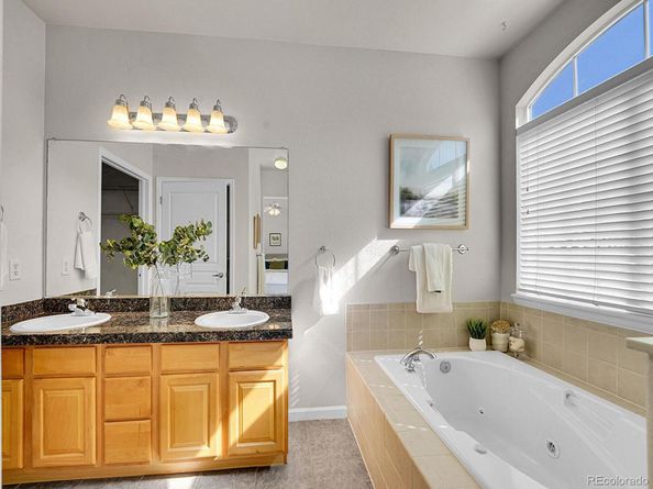 9984 W Jewell Avenue C, Lakewood CO 80232