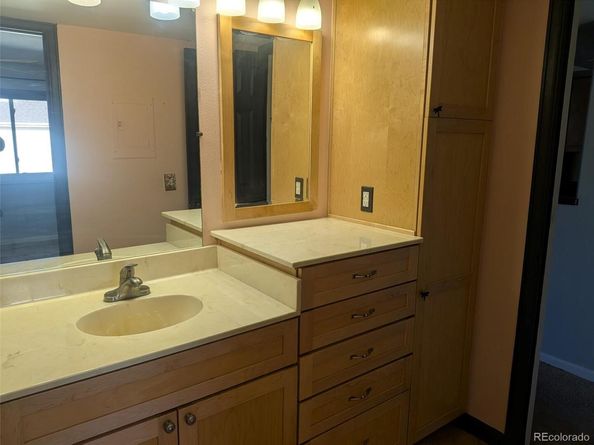 431 S Kalispell Way 308, Aurora CO 80017