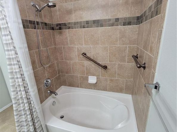 9637 E 5th 103, Denver CO 80230