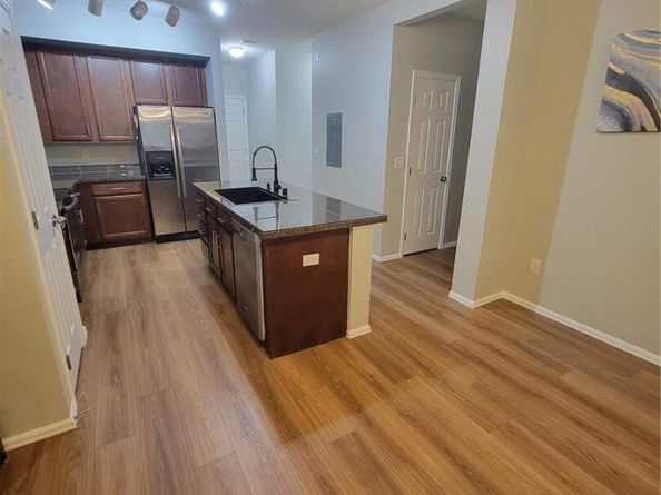 9637 E 5th 103, Denver CO 80230