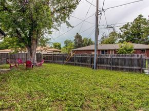 5879 S Broadway, Littleton CO 80121