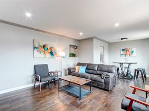 5879 S Broadway, Littleton CO 80121