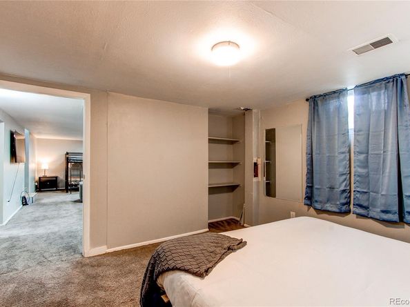 5879 S Broadway, Littleton CO 80121