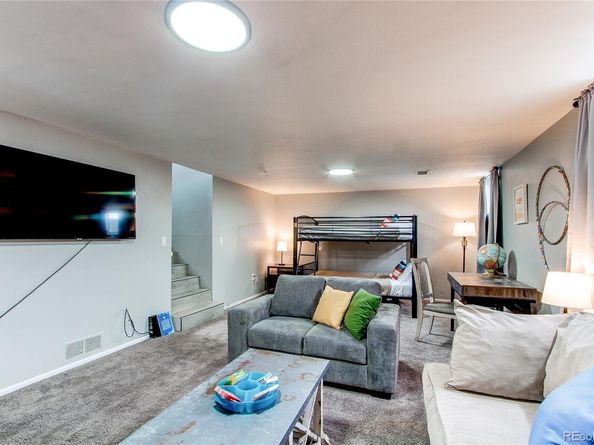 5879 S Broadway, Littleton CO 80121