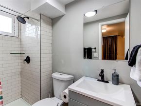 5879 S Broadway, Littleton CO 80121