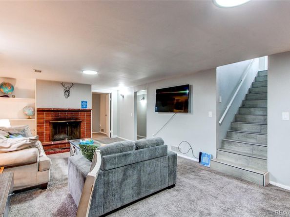 5879 S Broadway, Littleton CO 80121